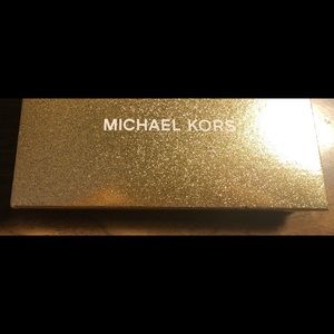 Michael Kors Wallet Sparkle Gold Box Only